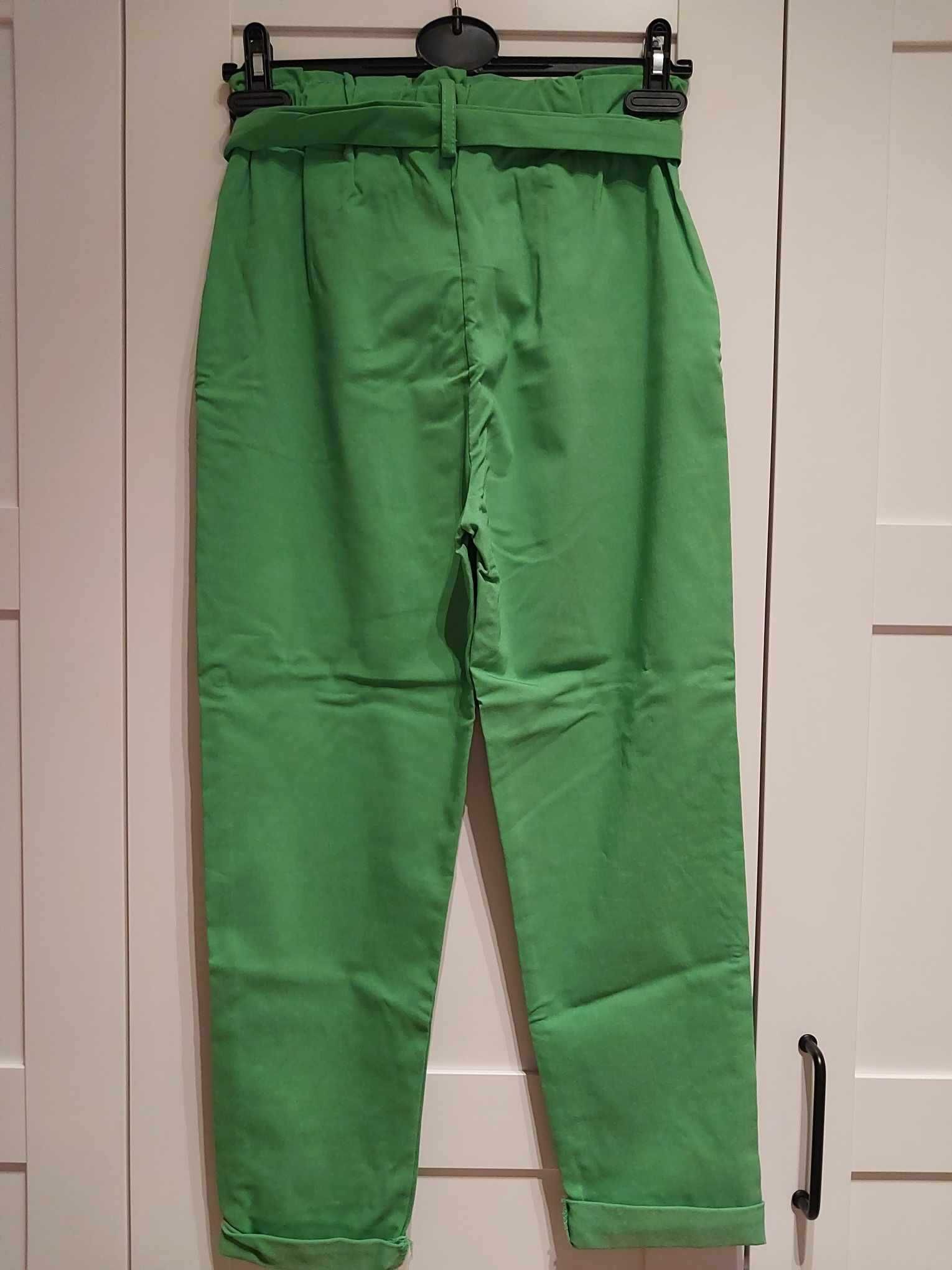 Spodnie damskie zielone nowe 38/M