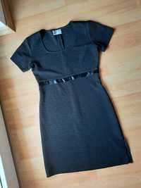 Sukienka mini czarna z krótkim rękawem