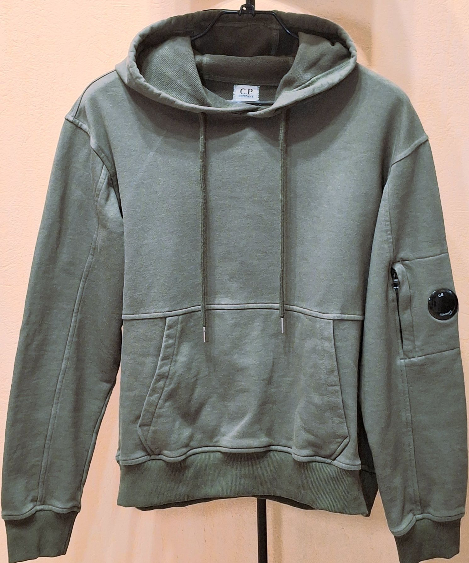 Худи C.P.Company.M~Lразмер.