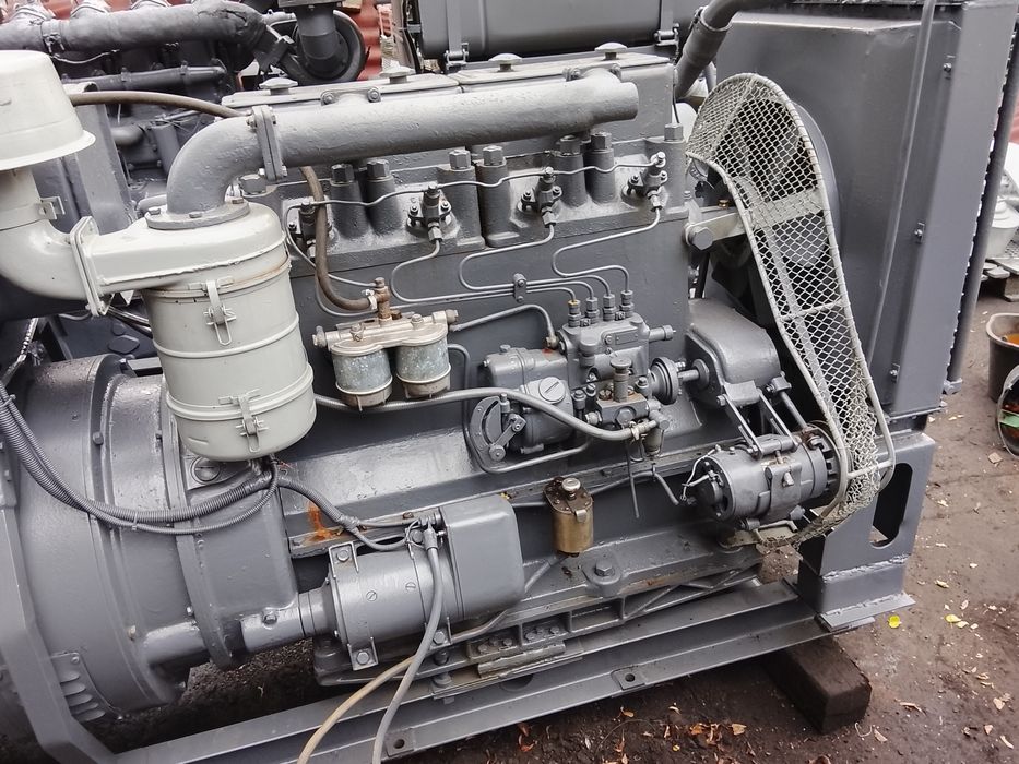 Silnik Andoria S 324 Chłodnica wody pompa wody prądnica Elmor 50 kw