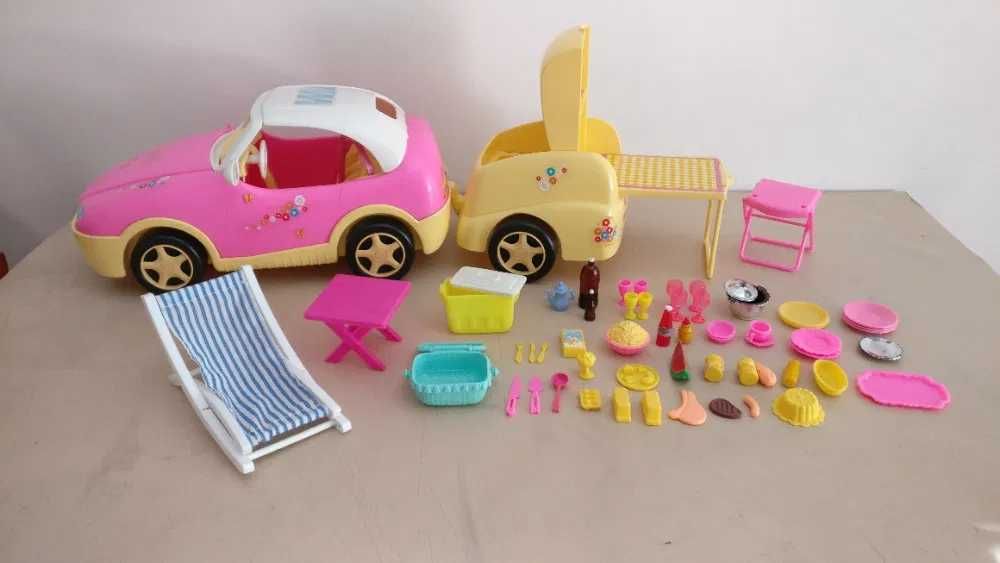 Carro Descapotável da Barbie + Atrelado + 54 peças Piquenique