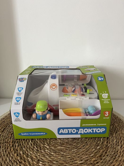 Музична іграшка авто-доктор швидка