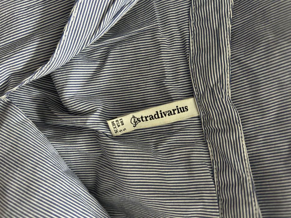 Stradivarius bluzka koszula w paski białe niebieskie oversize