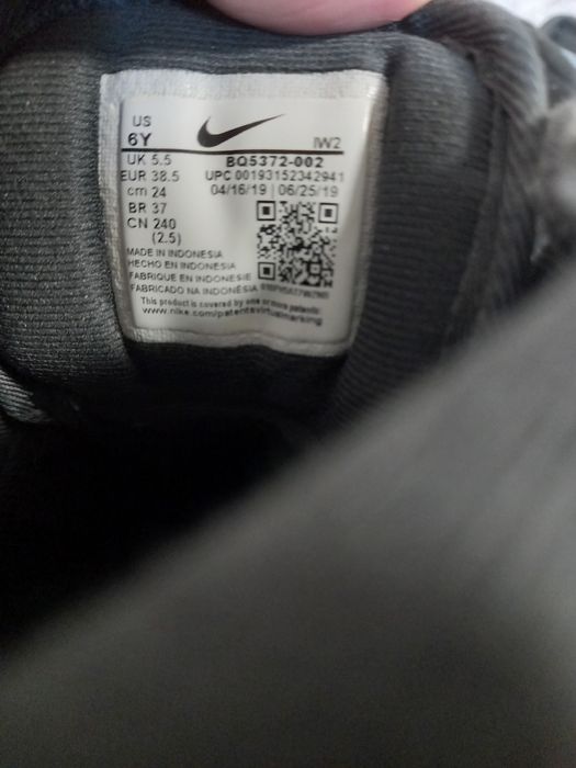Ботинки-Кроссовки Nike.37-38 р.оригинал