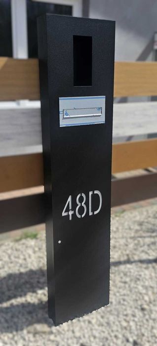 Aluminiowy słupek multimedialny, multibox - WYCIĘCIE NR DOMU GRATIS