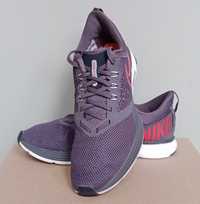 Sneakersy Nike, rozmiar 40,5 (UK 6,5).