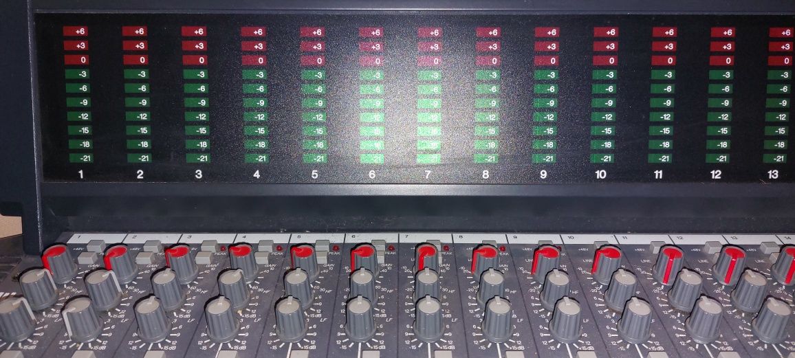 Mixer soundtracs solo logic 24