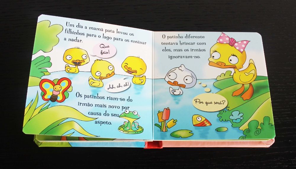 Livro infantil com 2 histórias: Capuchinho vermelho / Patinho Feio
