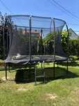 Trampolina ogrodowa
