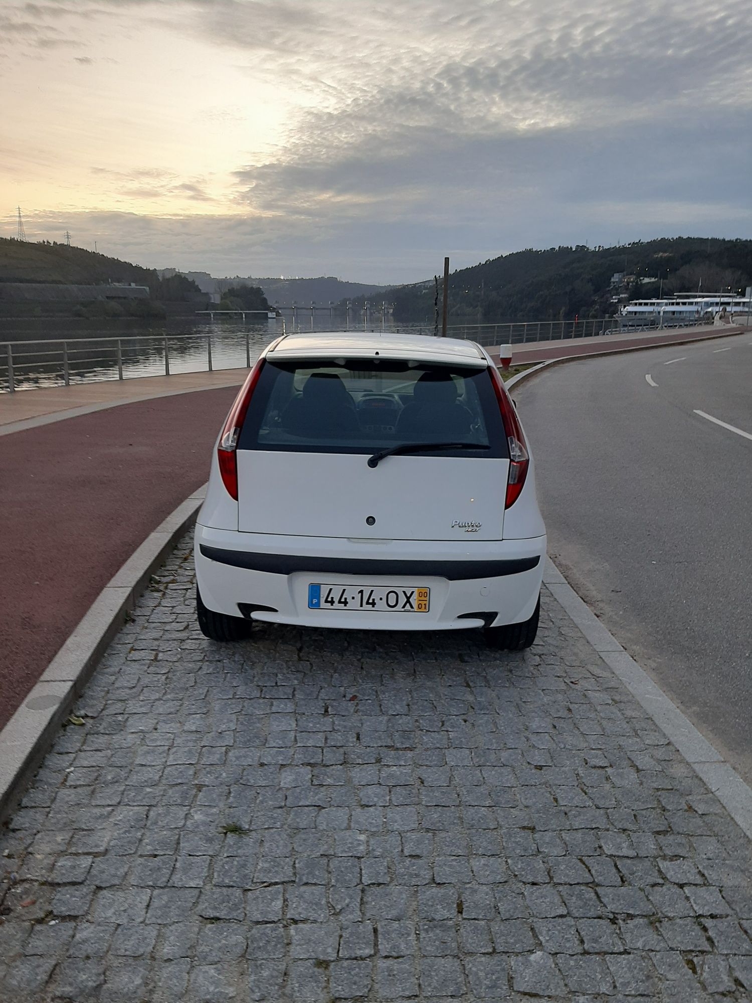 Fiat Punto HGT 1.8 16V (140CV)