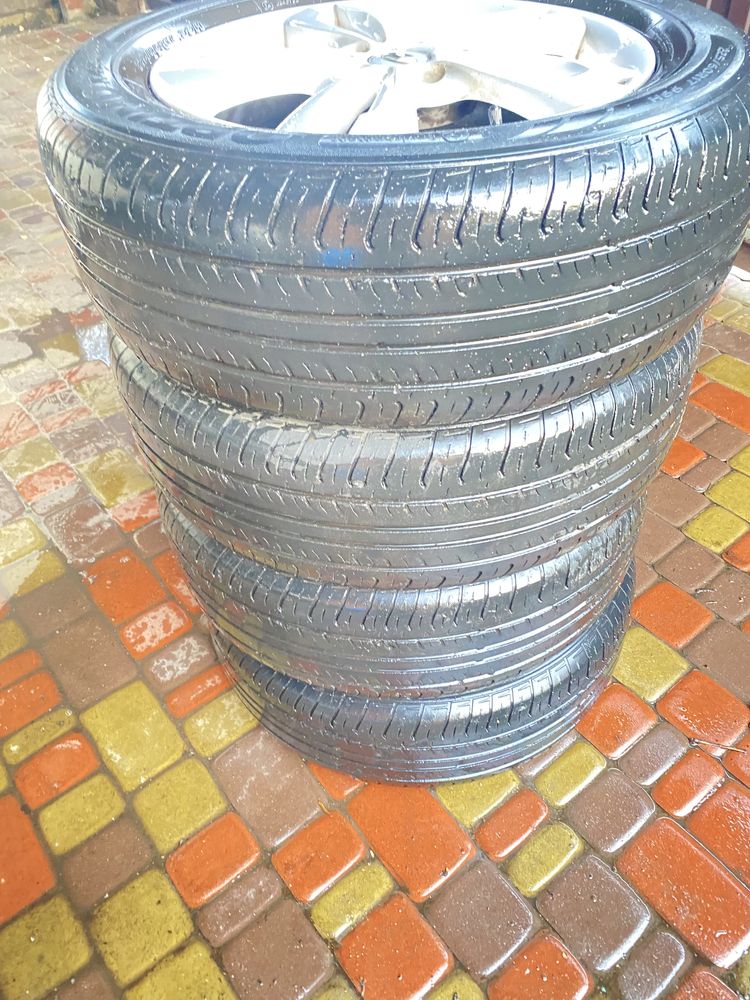 225/60 R17 HANKOOK  OPTIMO K415