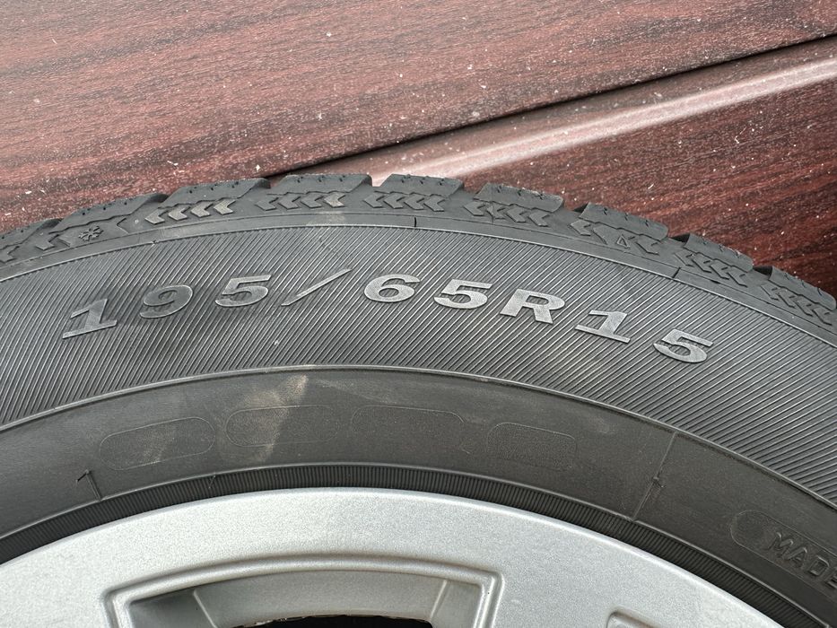 Felgi z oponami 195/65r15 5*112