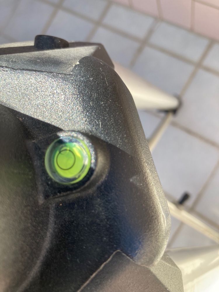 Tripé manfrotto robusto