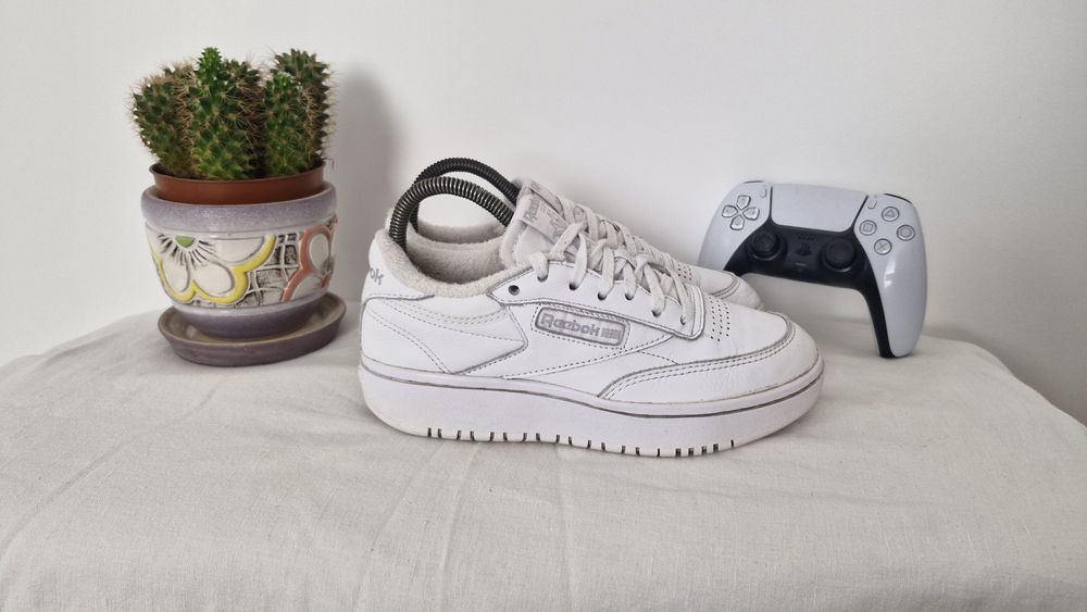 Жіночі кеди Reebok.Розмір 37