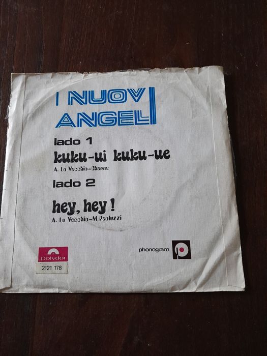 I Nuov Angel - "Kuku-ui Kuku-ue , hey, hey!"