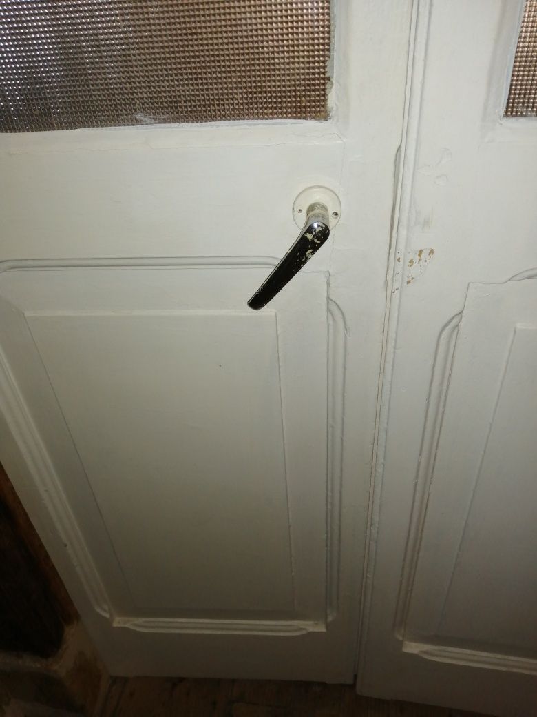 2 portas interiores antigas, folha dupla, vidro picotado