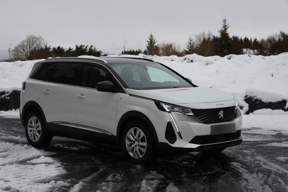 Peugeot 5008 GT Line – Masaż Panorama 7 miejsc ACC Automat