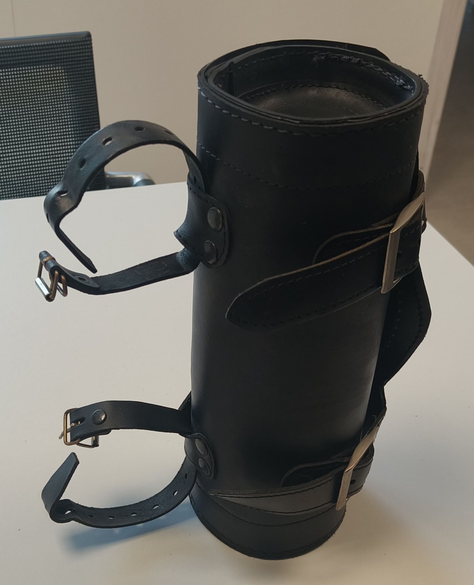 Piórnik motocyklowy skórzany Terys 30 cm.