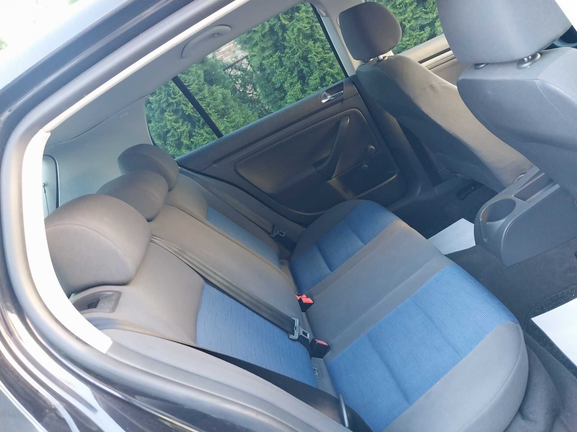 Volkswagen Golf 1.6