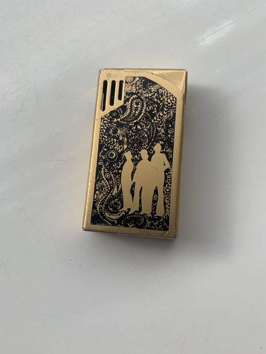 Продам зажигалку