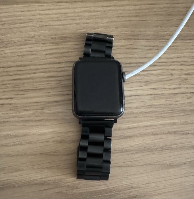 iWatch Series 3 42mm Nike Edition
