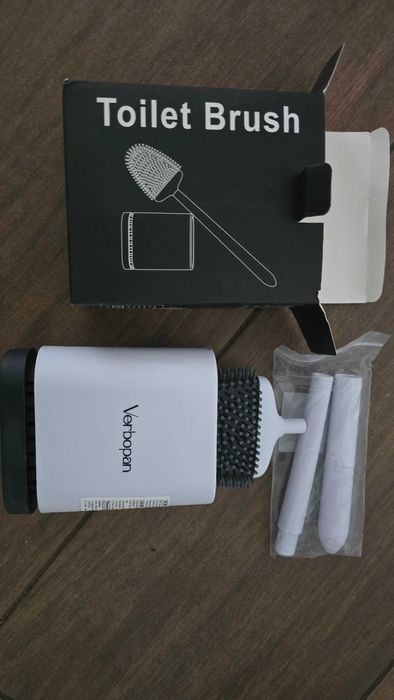 Szczotka do toalety Biała Silikonowa VERBOPAN WC