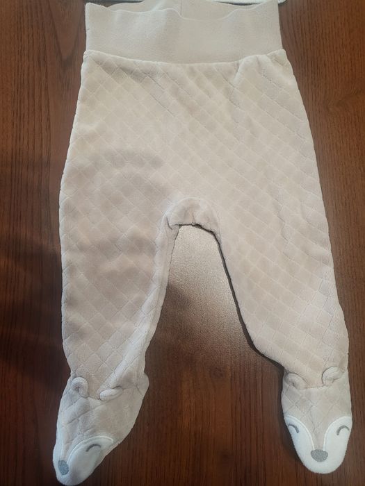 Zestaw niemowlęcy C&A 68