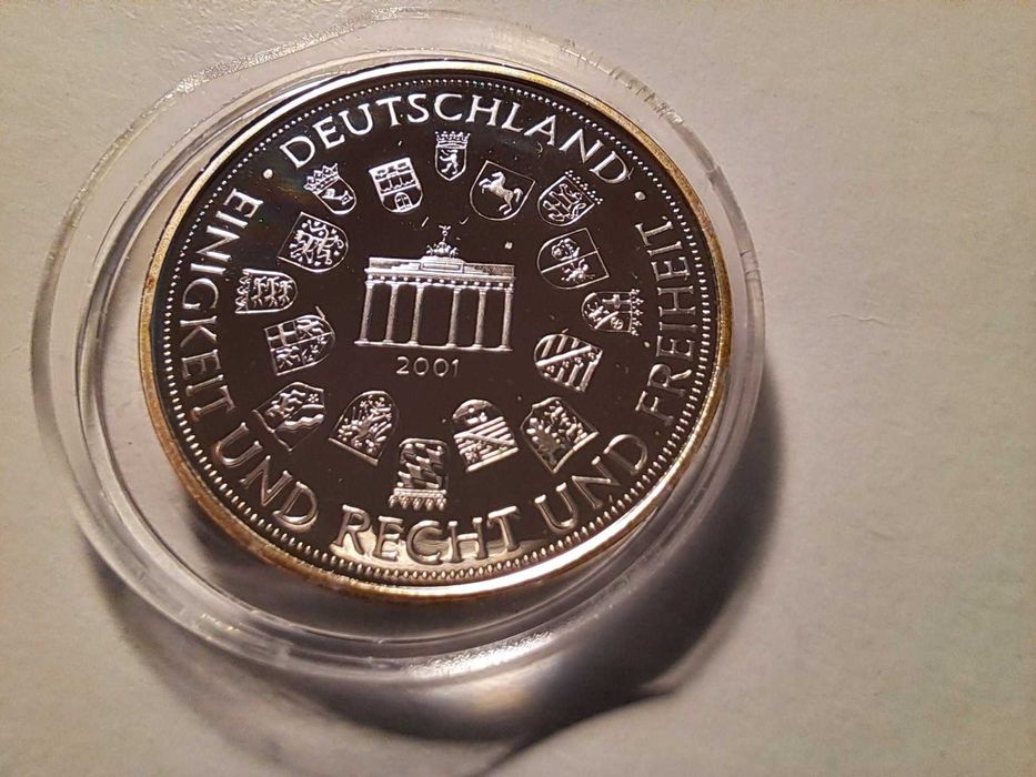 Numizmat Fuchs z 2001 r z serii Deutsche Tierwelt - srebro