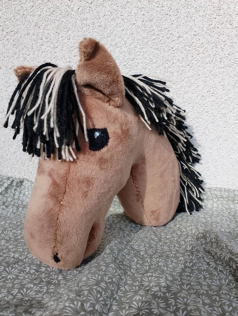 Hobby horse, koń na kiju, zabawka dla dzieci