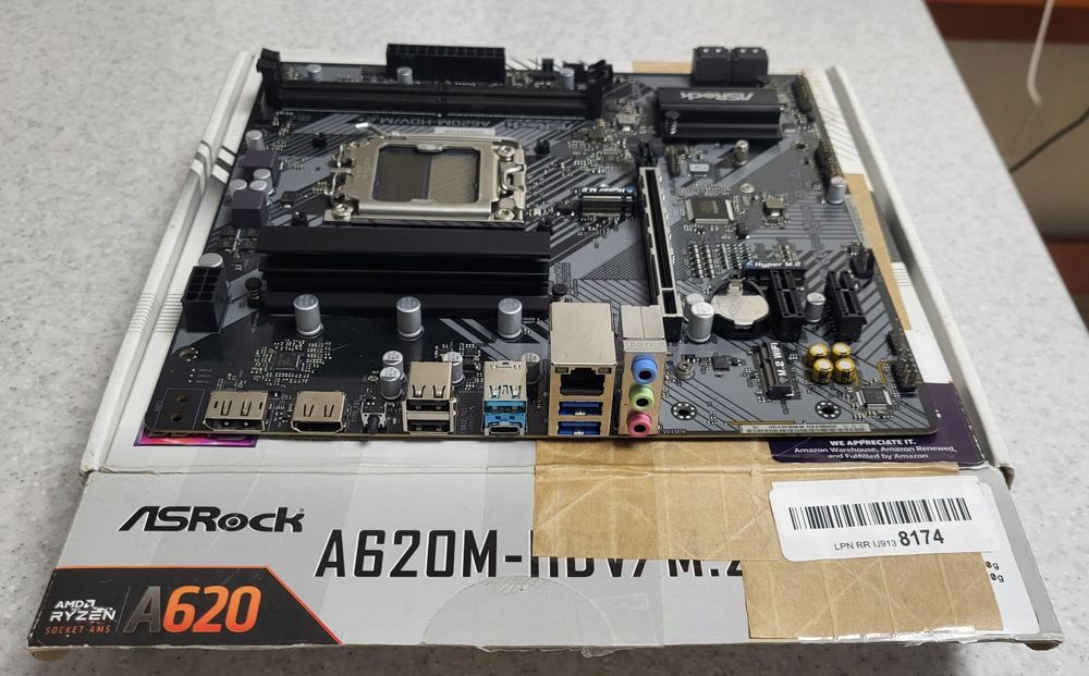 Материнська плата ASRock A620M-HDV/M.2 s-AM5 A620