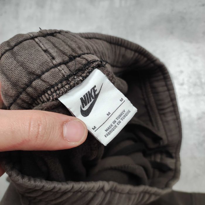 MĘSKIE Spodnie Dresowe Sport Joggery Brąz Duże Logo Nike Air Max Gym