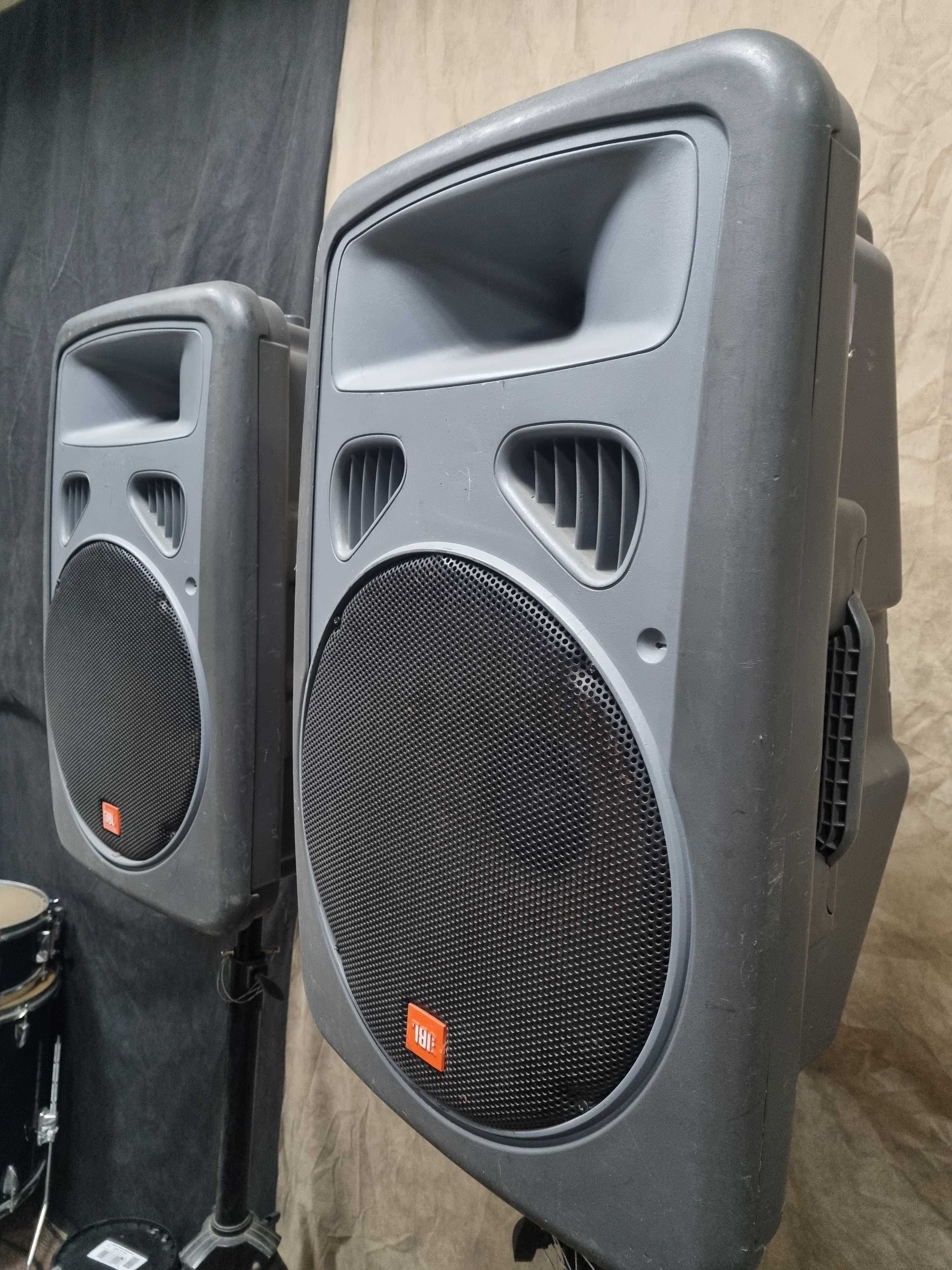 Активні колонки JBL Eon 15