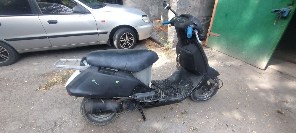 Скутер Хонда леад 90 2 тактний !