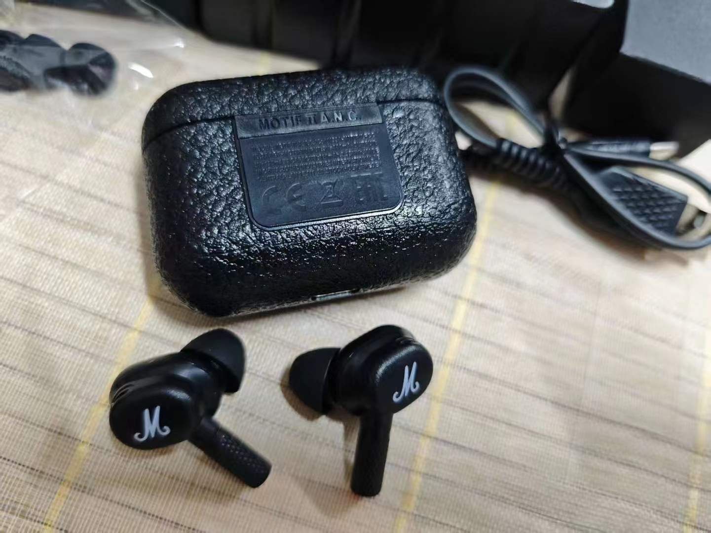 Вакуумні навушники Marshall Motif II ANC