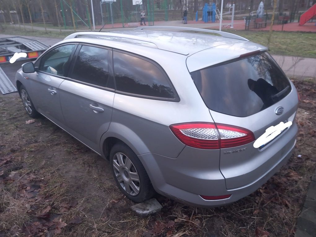 Ford Mondeo MK4 maska zderzak błotniki lampy stan bdb wysyłka