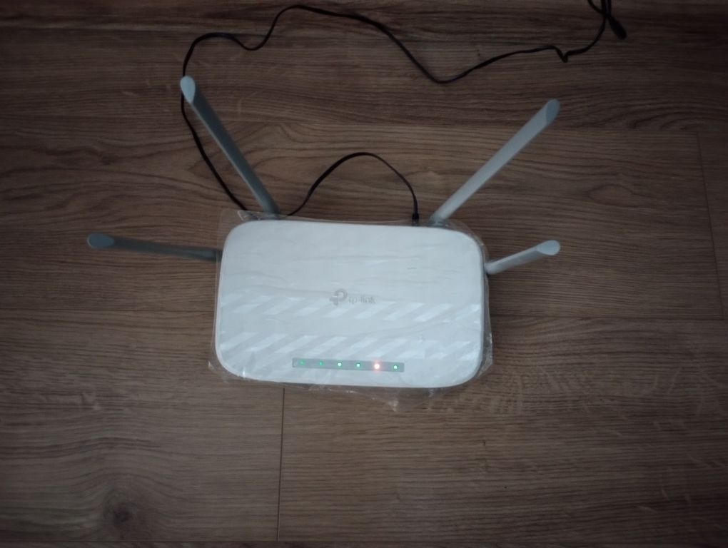 Router wifi TP link (jak nowy)