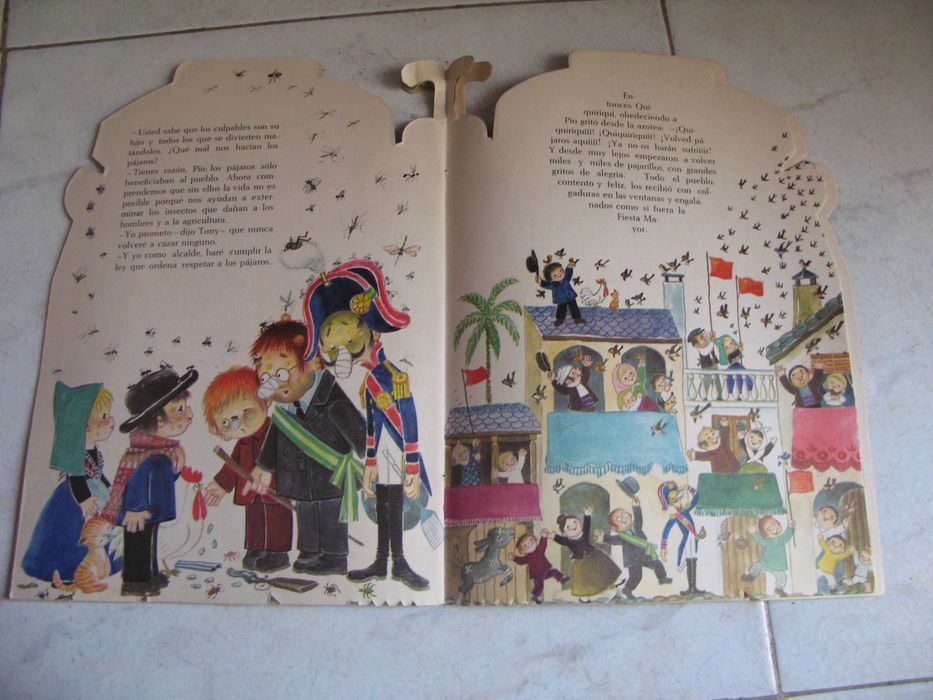 Livro infantil antigo “Pio Repio y los Pajaros” (espanhol)