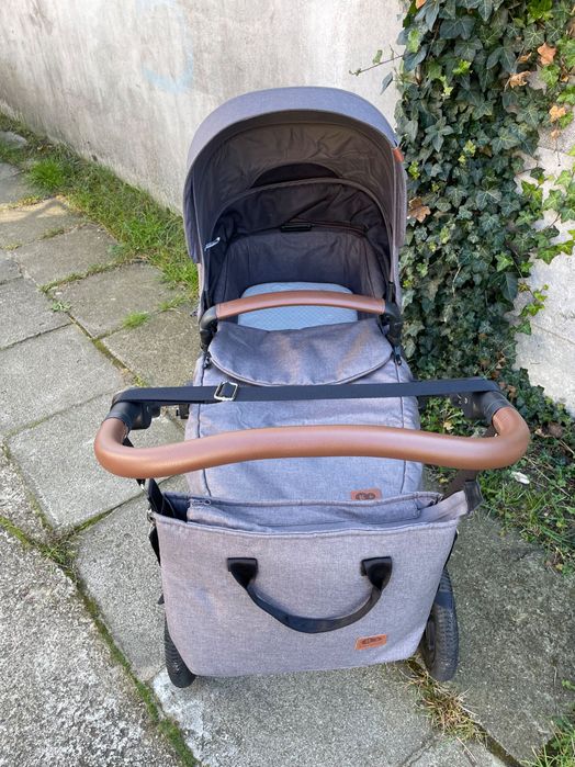 Wózek Kinderkraft B-TOUR 3w1 z nosidełkiem