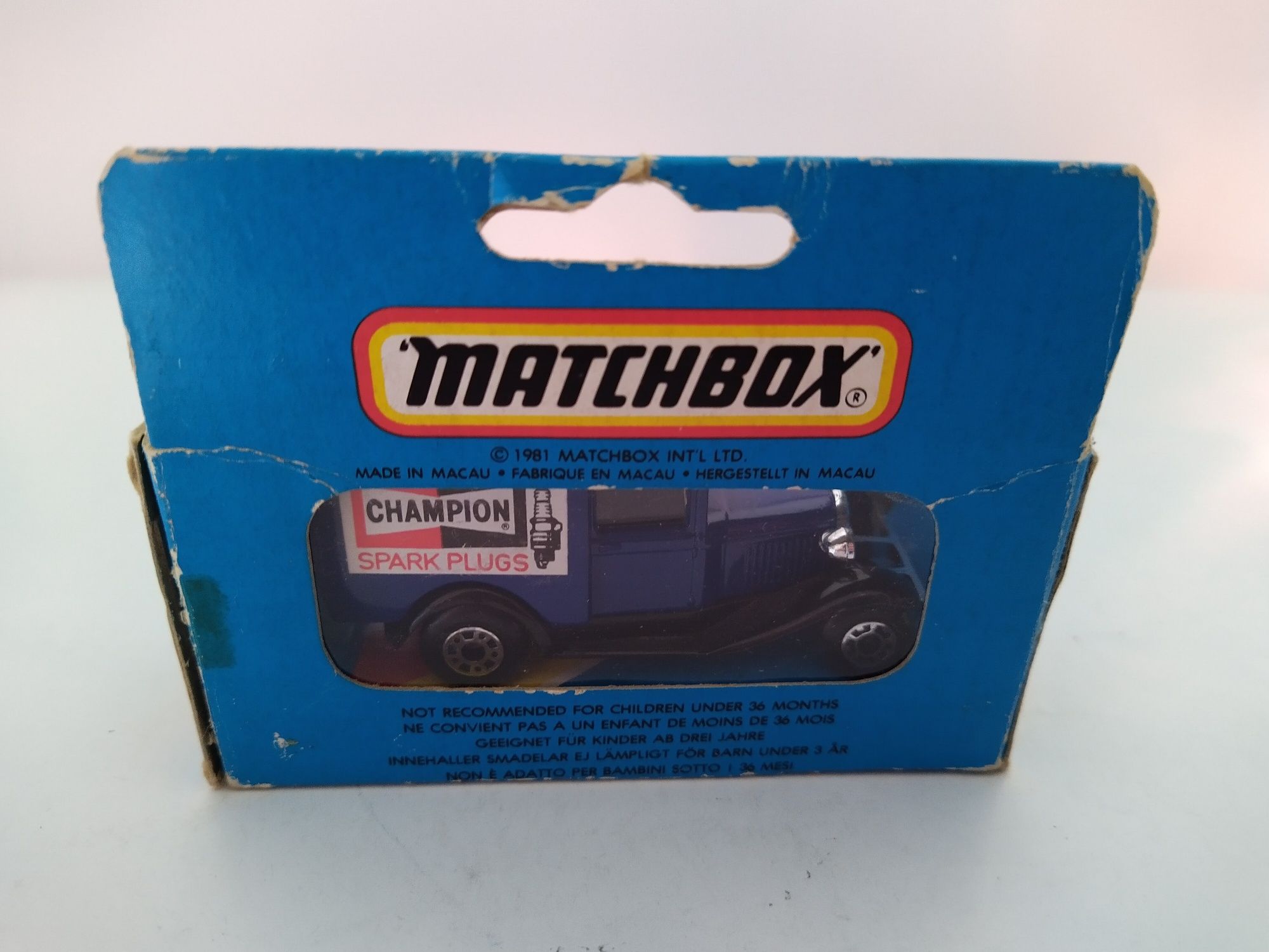Ford Model A MB 38 + pudełko Matchbox