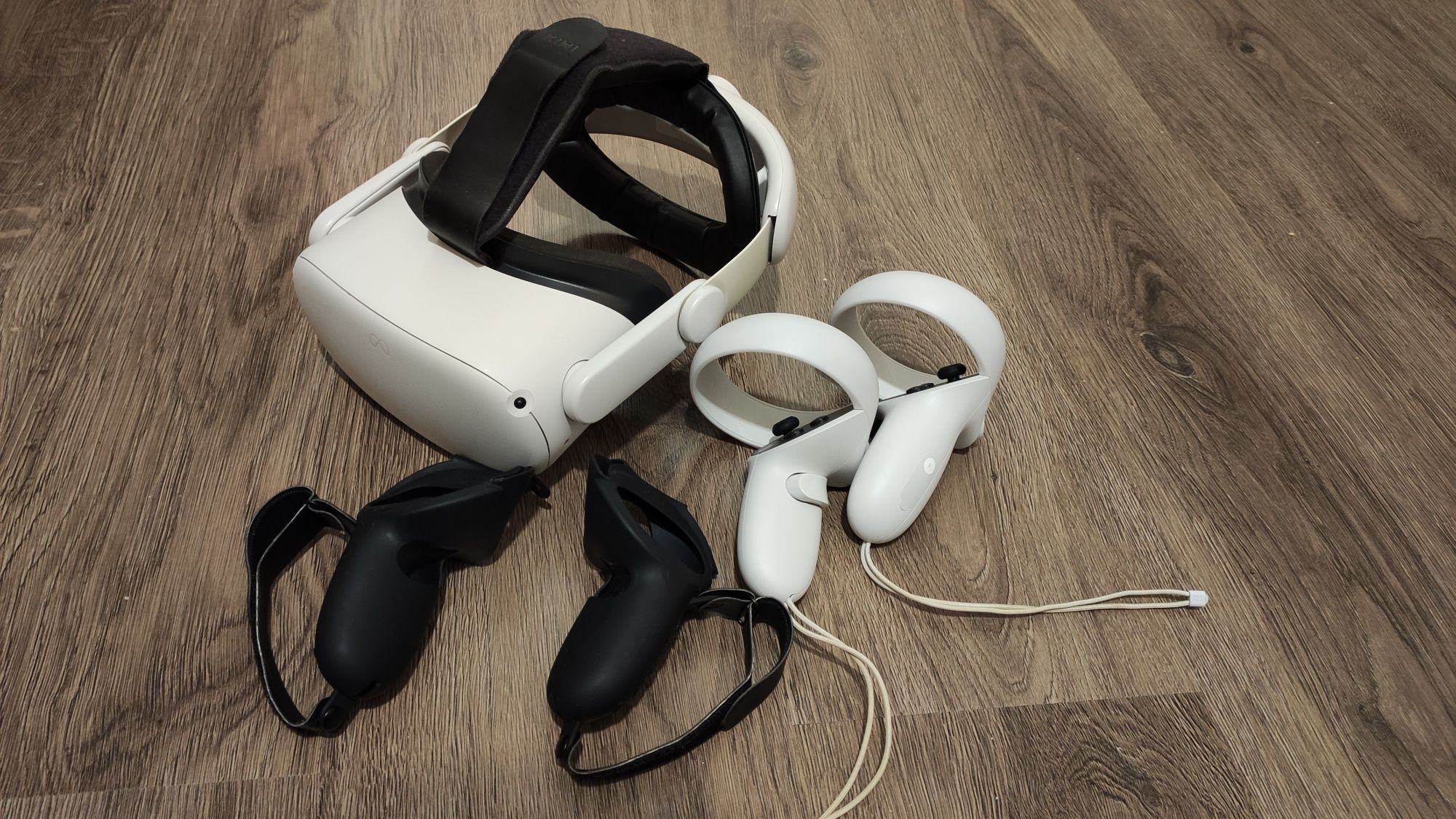 Oculus Quest 2 128Gb VR Шлем