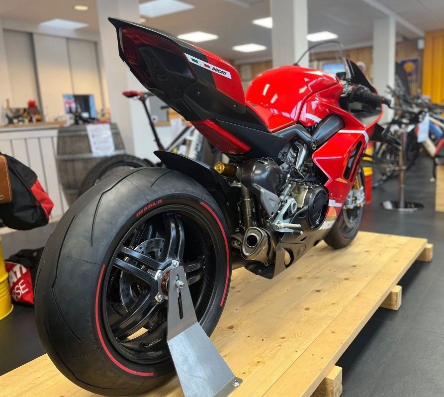 Ducati Panigale Superleggera V4