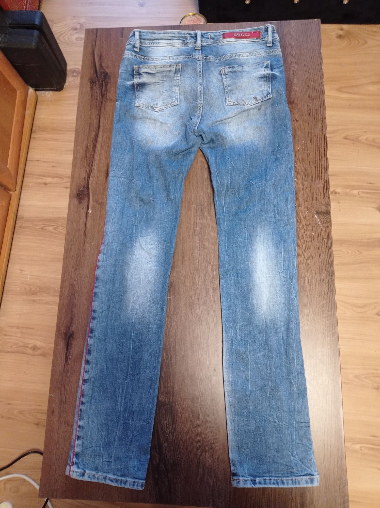 Spodnie jeansy Gucci rozmiar 29