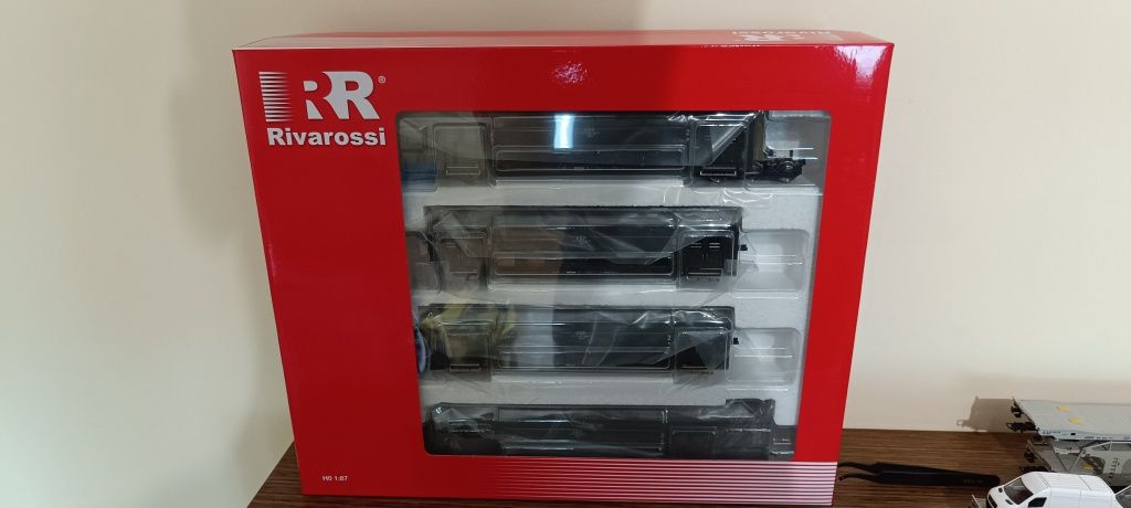 Rivarossi HRS4388 - Bipy  Bhp-x, Bydgoszcz PKP H0 1:87