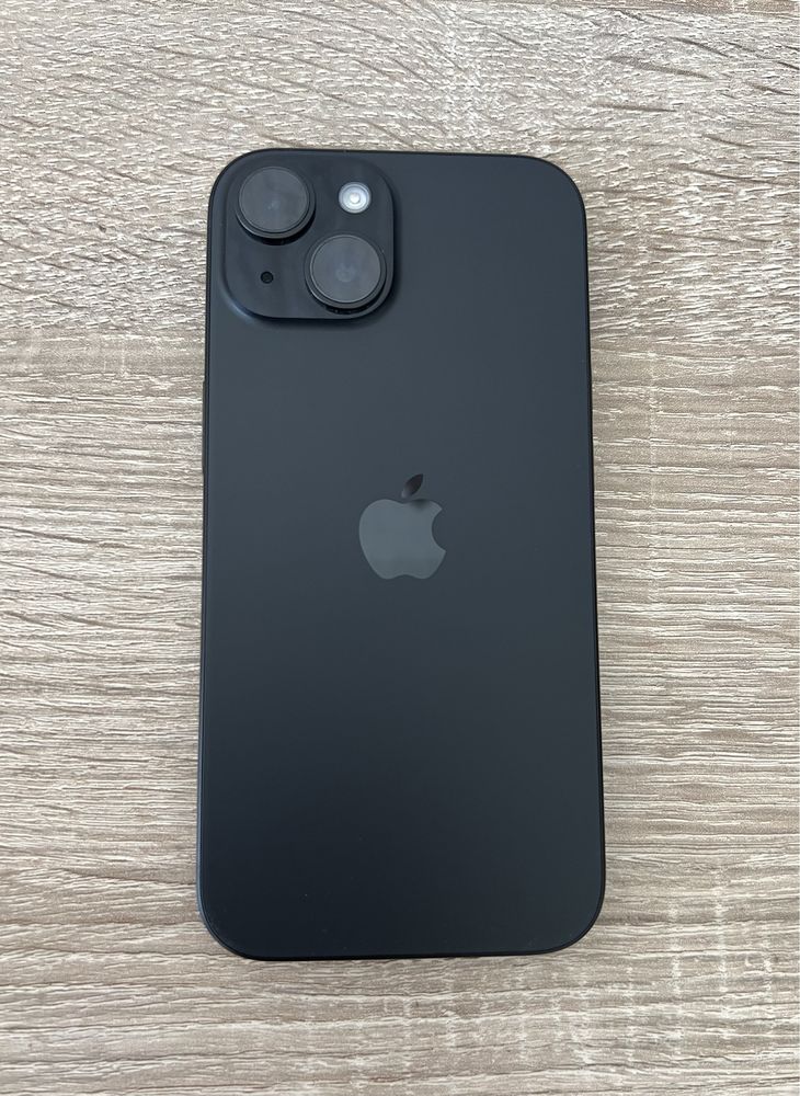 iPhone 15 128GB Black Titanium