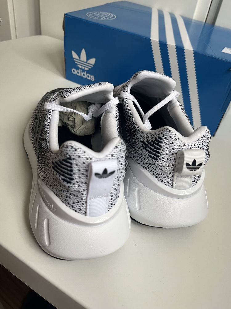 Buty sportowe męskie Adidas