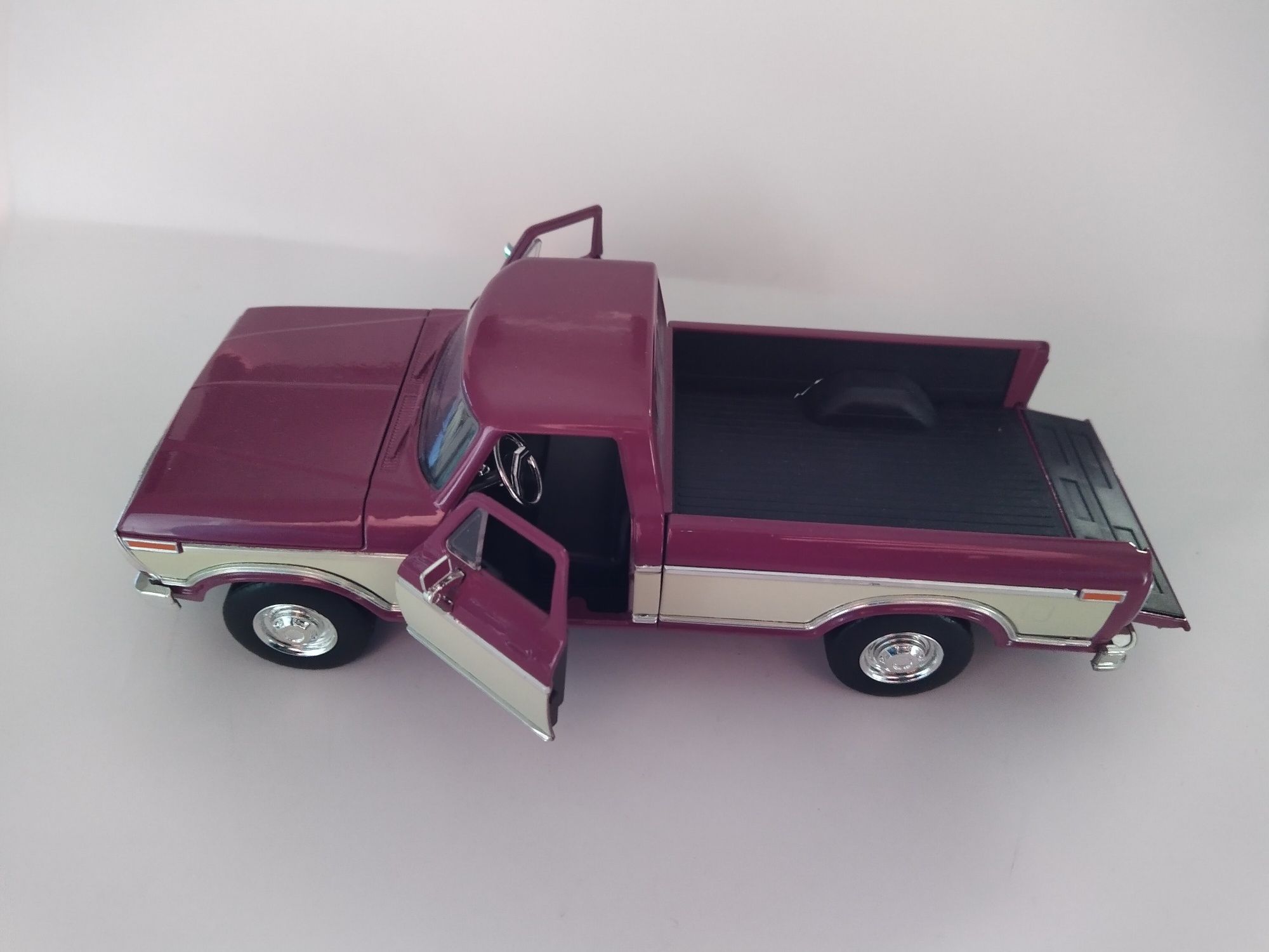 Ford F 150 Jada Toys Skala 1:24