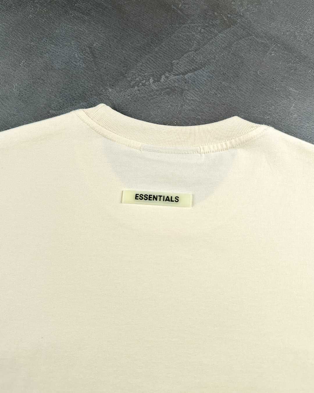 Футболка Fear Of God Essentials Front Logo T-Shirt Buttercream