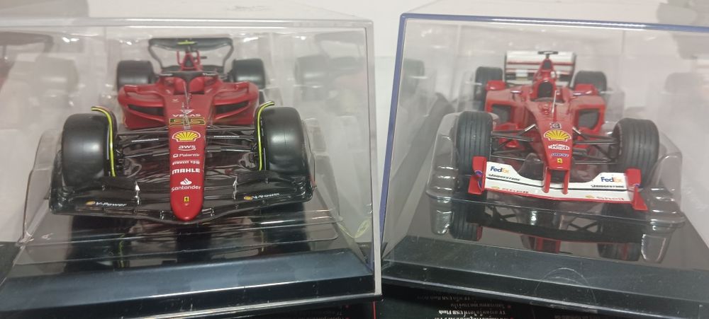 F1 2 Ferraris 1/24 (lote n28)