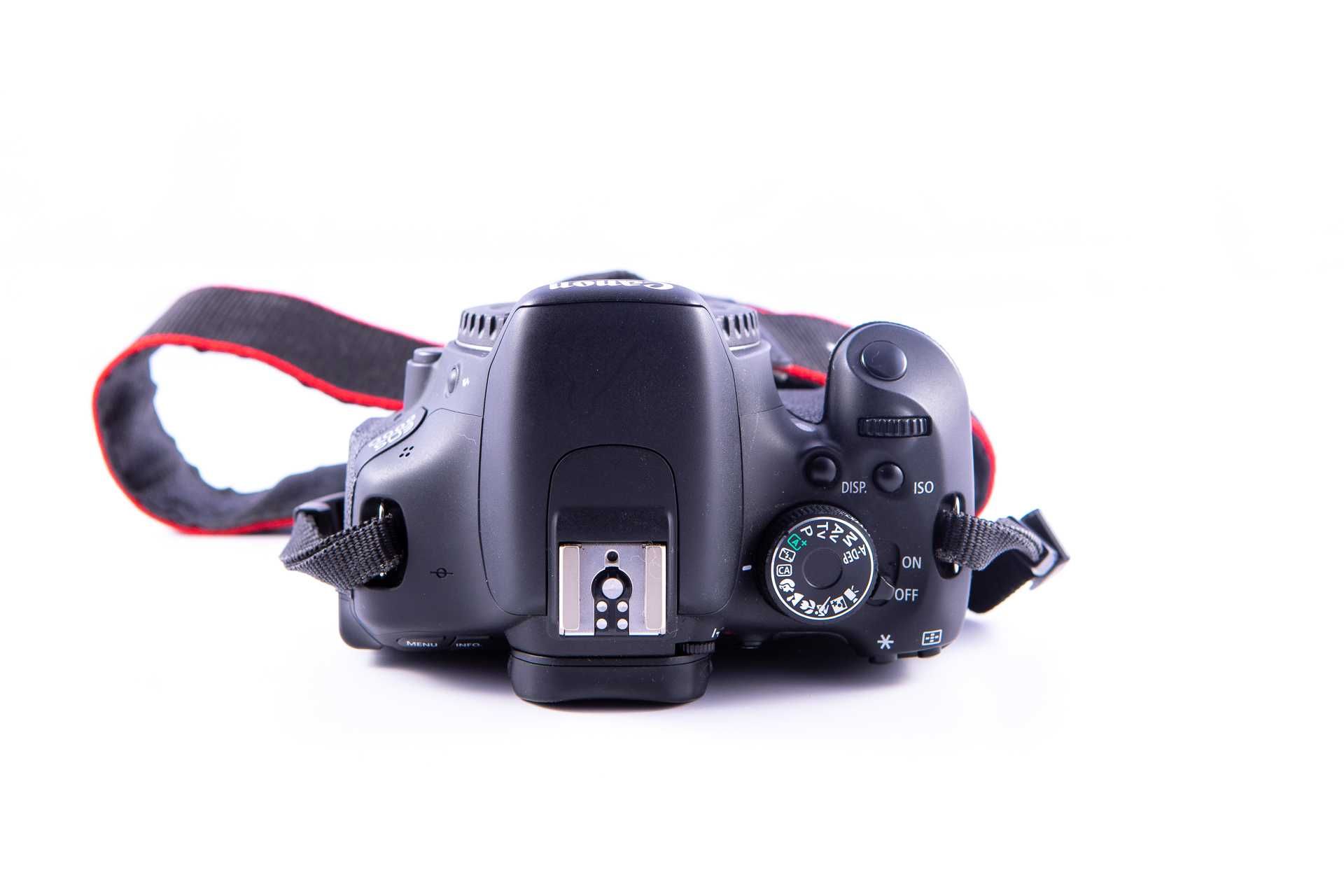 Canon EOS 600 D + obiektyw 18-135mm