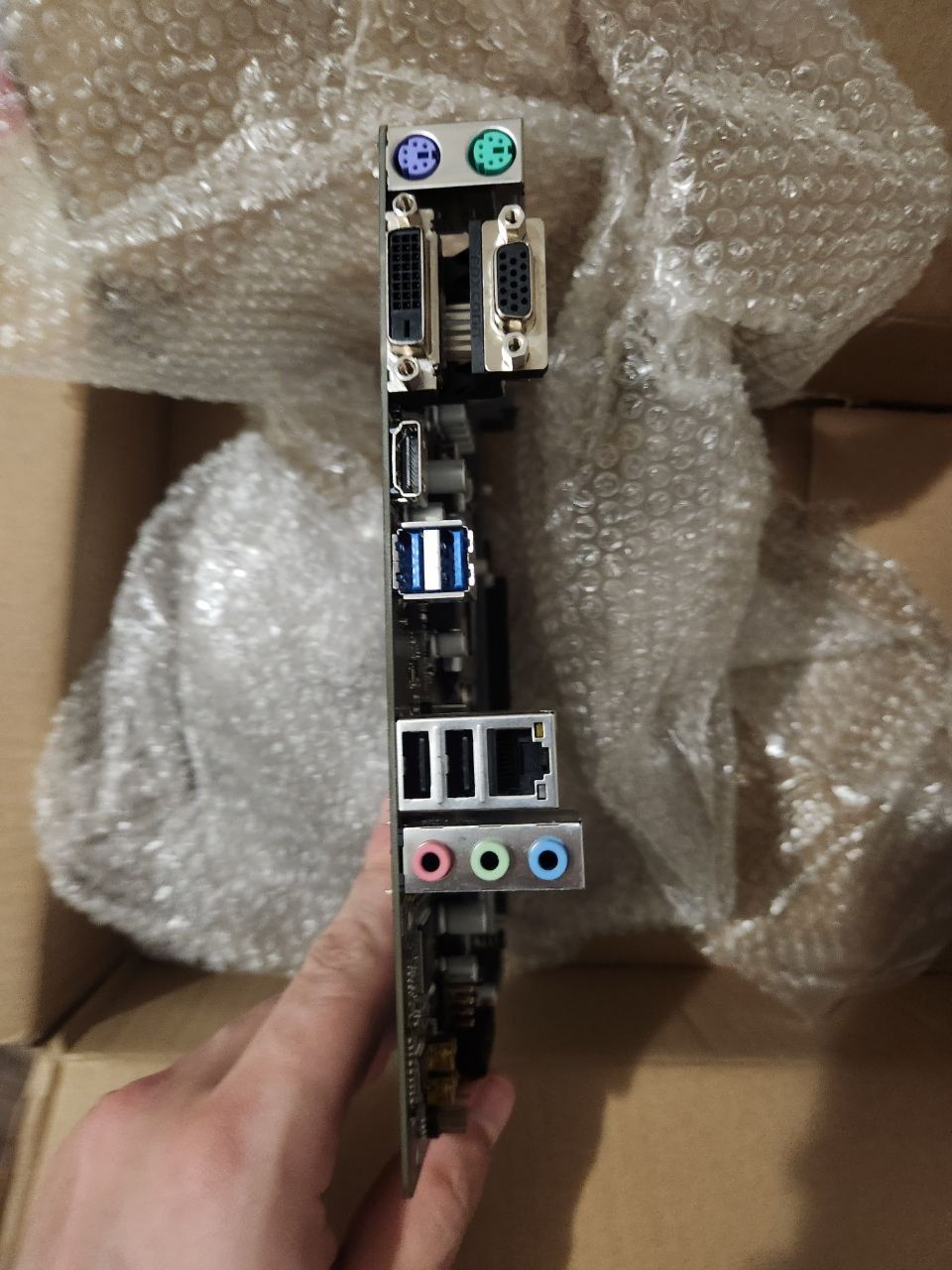 Материнская плата H410m-r